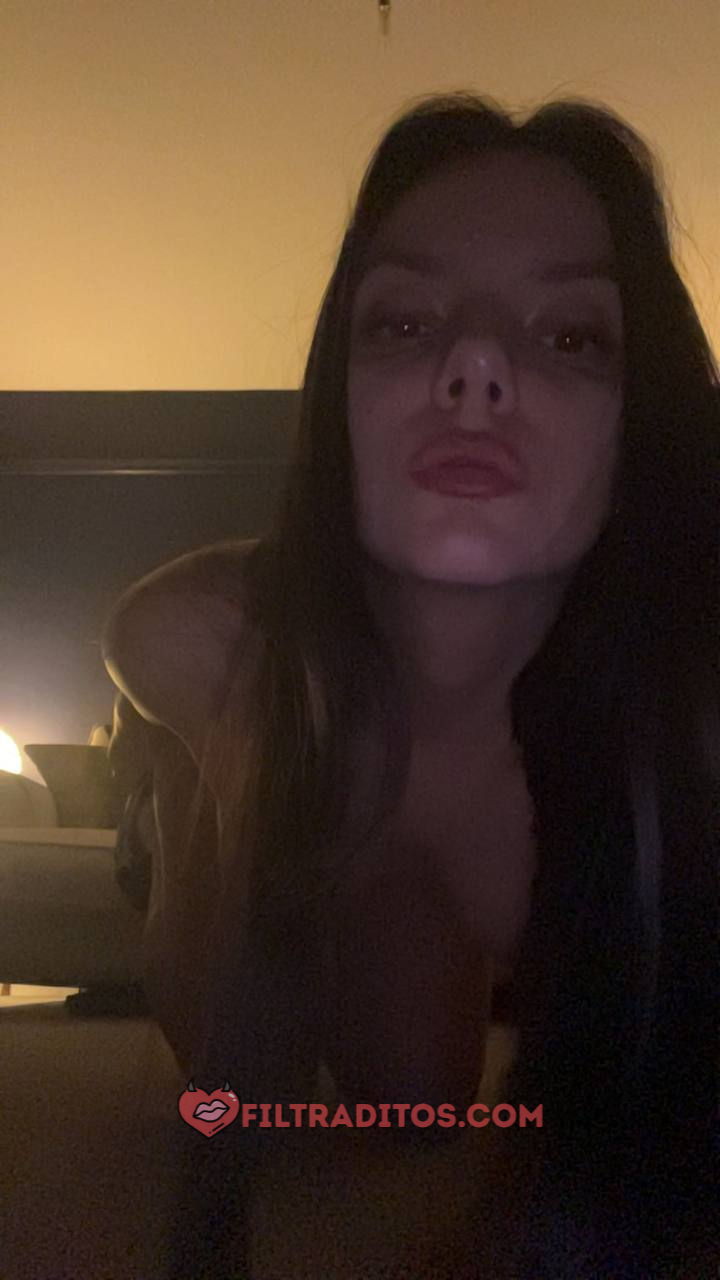 VER PACKS DAFNE KEEN DESNUDA